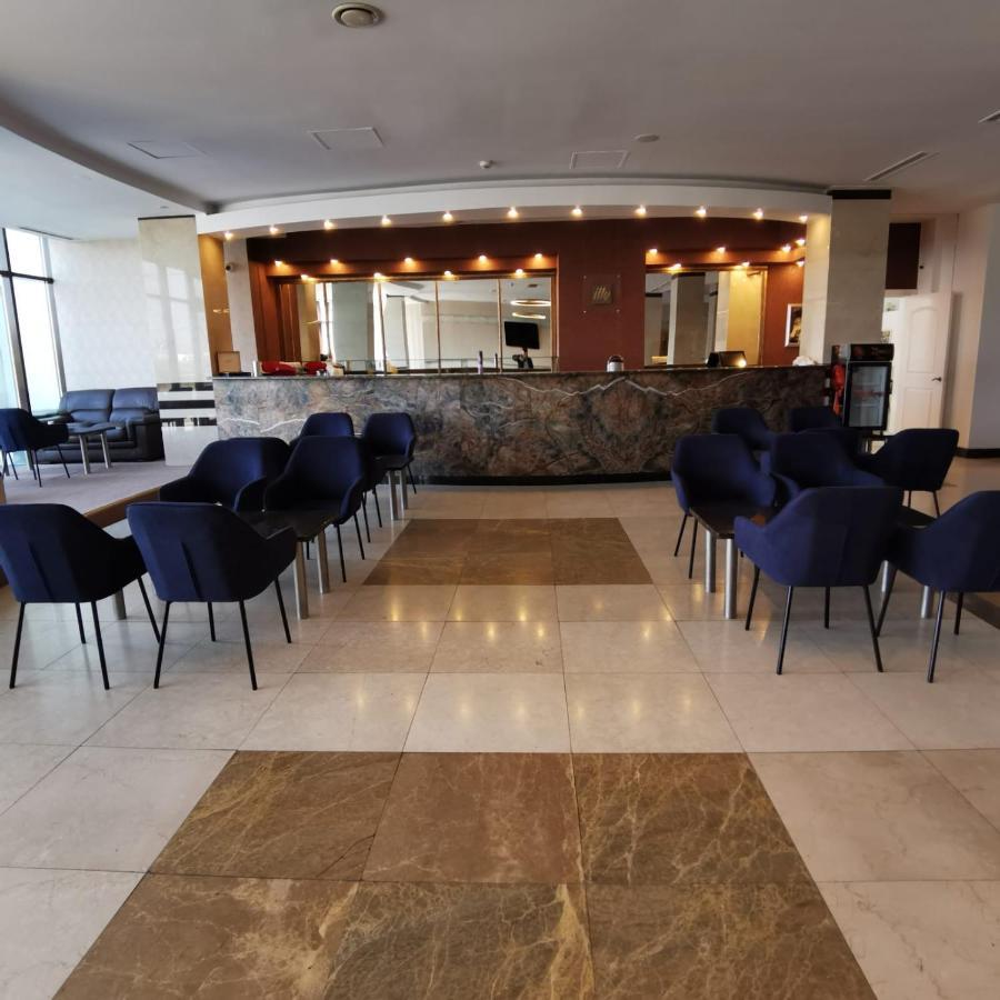 Hotel Zimbru Snagov Tincabesti Ngoại thất bức ảnh